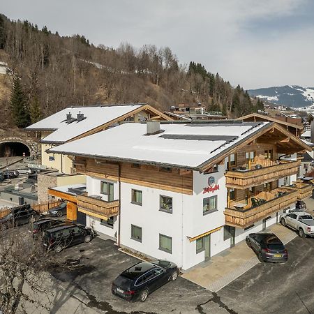 Appartements Zwoelferkogelblick Saalbach-Hinterglemm Eksteriør bilde